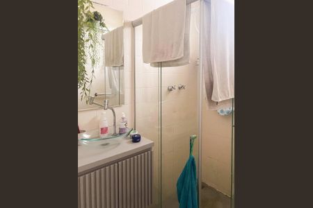 Banheiro social de casa à venda com 4 quartos, 188m² em Renascença, Belo Horizonte