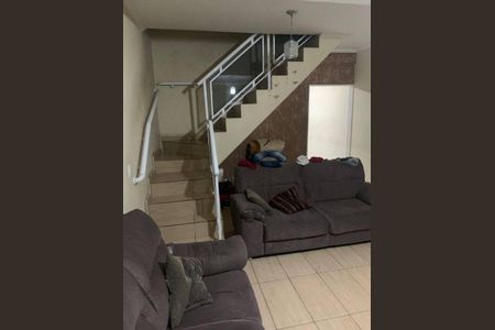 Casa à venda com 3 quartos, 200m² em Jardim Monte Carmelo, Guarulhos