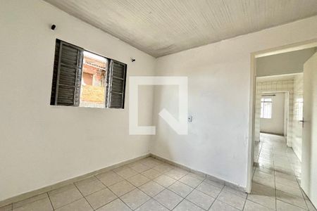 Casa à venda com 5 quartos, 165m² em Vila do Encontro, São Paulo