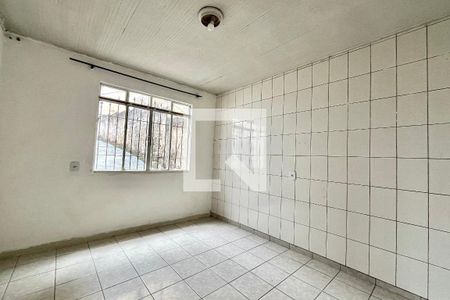 Casa à venda com 5 quartos, 165m² em Vila do Encontro, São Paulo