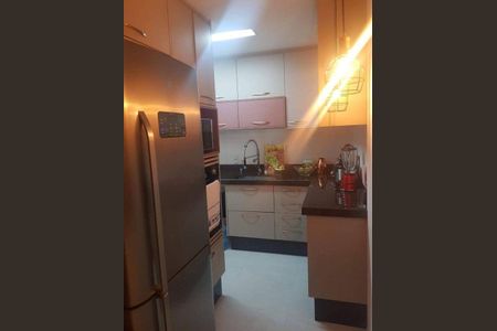 Apartamento à venda com 2 quartos, 77m² em Vila Barros, Guarulhos