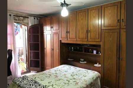 Casa à venda com 3 quartos, 350m² em Jardim Santa Barbara, Guarulhos