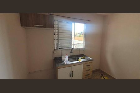 Casa à venda com 2 quartos, 60m² em Vila Itapoan, Guarulhos