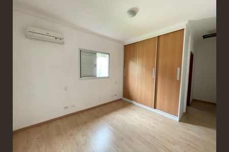 Suíte 1 de casa de condomínio para alugar com 3 quartos, 450m² em Jardim Belizário, Cotia