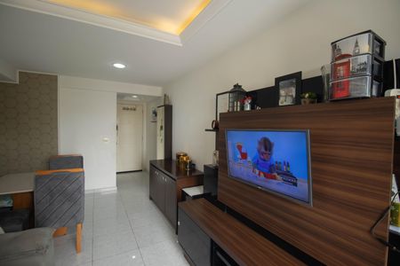 Sala de apartamento para alugar com 2 quartos, 56m² em Barro Vermelho, São Gonçalo