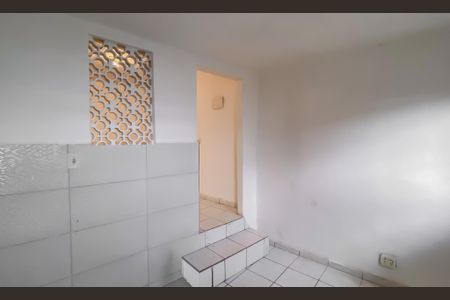 Sala/Cozinha de casa para alugar com 2 quartos, 38m² em Parque Cisper, São Paulo