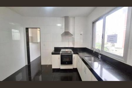 Apartamento para alugar com 3 quartos, 97m² em Lourdes, Belo Horizonte