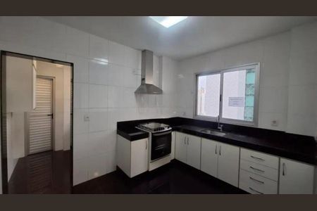 Apartamento para alugar com 3 quartos, 97m² em Lourdes, Belo Horizonte