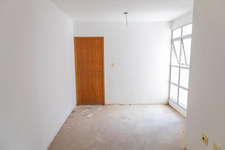 Sala de apartamento à venda com 2 quartos, 49m² em Frei Leopoldo, Belo Horizonte