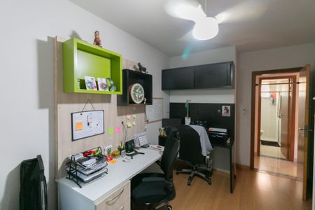 Apartamento à venda com 3 quartos, 140m² em Paquetá, Belo Horizonte