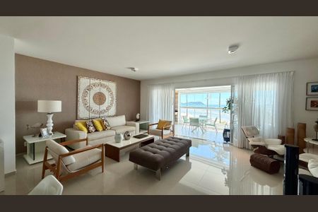 Sala de apartamento para alugar com 4 quartos, 220m² em Jardim Tejereba, Guarujá