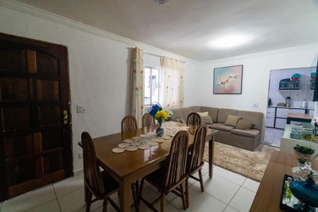 Casa 1 - Sala de casa à venda com 4 quartos, 120m² em Vila Fachini, São Paulo