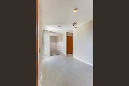 Sala de apartamento à venda com 2 quartos, 40m² em Restinga, Porto Alegre