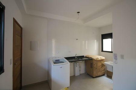 Sala/Cozinha de apartamento à venda com 2 quartos, 35m² em Vila Charlote, São Paulo