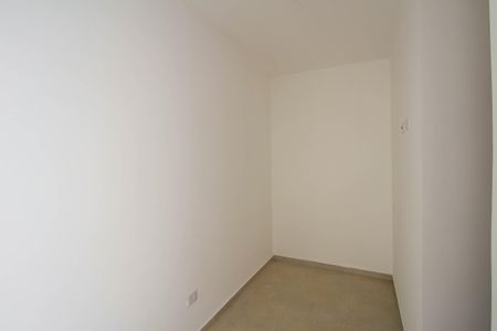 Quarto 1 de apartamento à venda com 2 quartos, 35m² em Vila Charlote, São Paulo