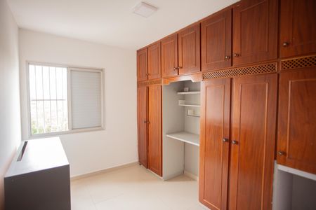 QUARTO 1 de apartamento para alugar com 2 quartos, 63m² em Lauzane Paulista, São Paulo