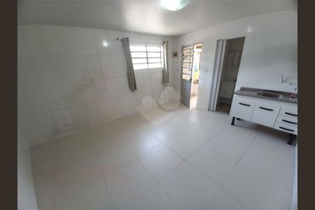 Casa à venda com 5 quartos, 155m² em Jardim Novo Taboao, São Paulo