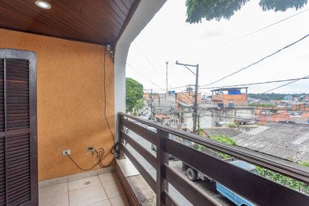 Varanda de casa à venda com 3 quartos, 125m² em Vila Santa Terezinha, Diadema
