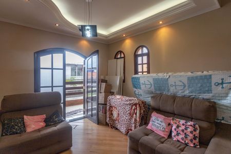 Sala de casa à venda com 3 quartos, 125m² em Vila Santa Terezinha, Diadema