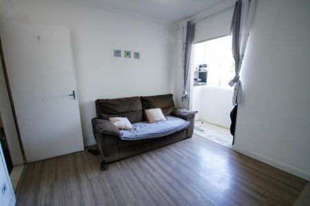 Sala de apartamento para alugar com 2 quartos, 43m² em Vila Sonia, Praia Grande