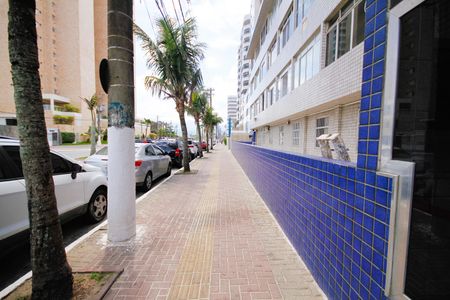 Fachada de kitnet/studio para alugar com 1 quarto, 35m² em Guilhermina, Praia Grande