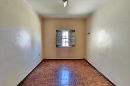 Quarto 2 de casa à venda com 2 quartos, 163m² em Jardim Pauliceia, Campinas