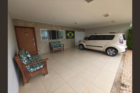 Casa de Condomínio para alugar com 3 quartos, 267m² em Nova Uberlândia, Uberlândia