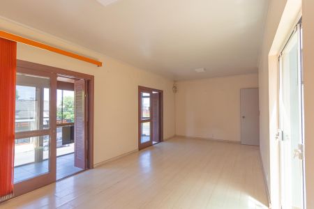 Sala de casa para alugar com 4 quartos, 158m² em Centro, Canoas