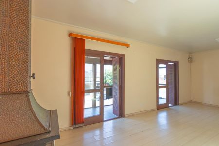 Sala de casa para alugar com 4 quartos, 158m² em Centro, Canoas