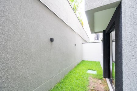 Quintal de kitnet/studio à venda com 1 quarto, 38m² em Vila da Saúde, São Paulo