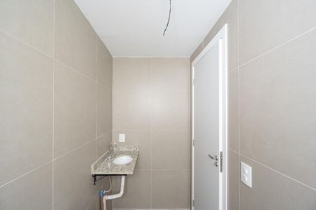 Banheiro Social de kitnet/studio à venda com 1 quarto, 38m² em Vila da Saúde, São Paulo