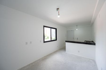 Sala/Quarto de kitnet/studio à venda com 1 quarto, 24m² em Vila da Saúde, São Paulo