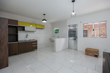 Sala de apartamento para alugar com 1 quarto, 45m² em Jardim Piracuama, São Paulo