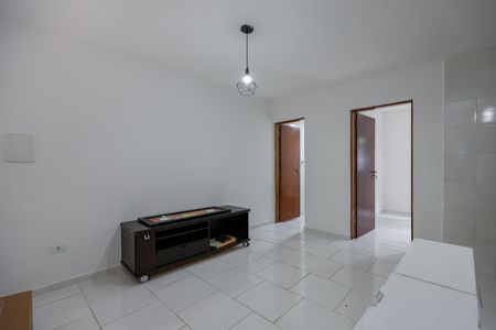Sala de apartamento para alugar com 1 quarto, 45m² em Jardim Piracuama, São Paulo