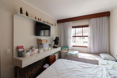 Quarto 1 de casa para alugar com 2 quartos, 270m² em Jaguaré, São Paulo