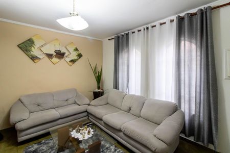 Sala de casa para alugar com 3 quartos, 235m² em Jardim Tabatinga, Guarulhos
