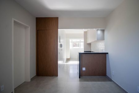 Sala/Cozinha de apartamento para alugar com 1 quarto, 68m² em Parque Santos Dumont, Taboão da Serra