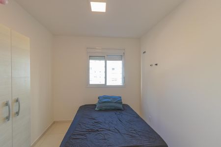 Quarto 1 de apartamento à venda com 2 quartos, 54m² em Fátima, Canoas