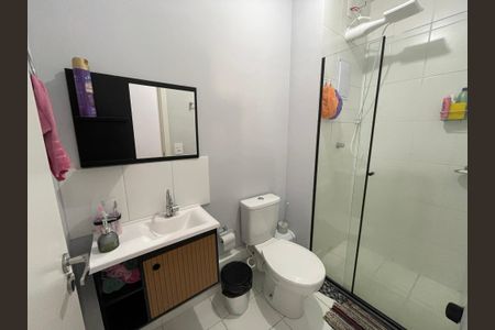 Banheiro Social de apartamento para alugar com 2 quartos, 49m² em Recanto Vista Alegre, Cotia