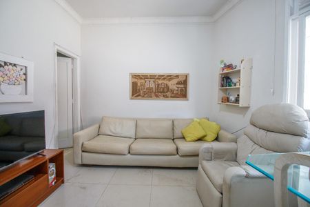 Sala de casa para alugar com 2 quartos, 140m² em Grajaú, Rio de Janeiro