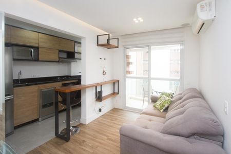 Apartamento à venda com 2 quartos, 60m² em Santo Amaro, São Paulo