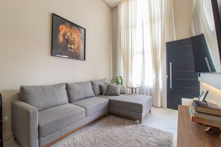 Sala de casa para alugar com 3 quartos, 150m² em Xaxim, Curitiba