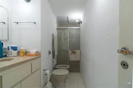 Casa de Condomínio à venda com 3 quartos, 180m² em Vila Olímpia, São Paulo