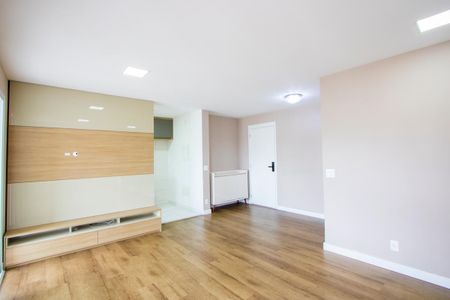 Sala de apartamento para alugar com 2 quartos, 69m² em Campestre, Santo André