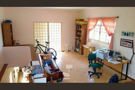 Casa à venda com 4 quartos, 243m² em Village Campinas, Campinas