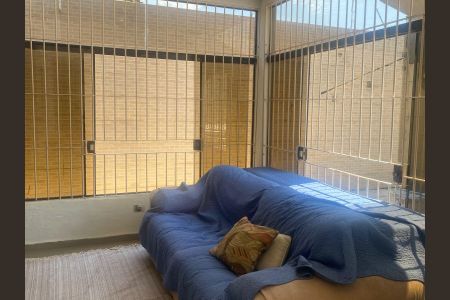 Sala de casa para alugar com 5 quartos, 360m² em Jardim Mar e Ceu, Guarujá