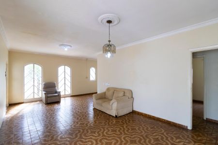Sala de casa para alugar com 4 quartos, 200m² em Nova Campinas, Campinas