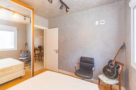 Quarto de apartamento para alugar com 1 quarto, 47m² em Passo d’Areia, Porto Alegre