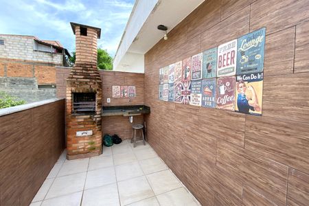 Apartamento à venda com 2 quartos, 100m² em Cachoeirinha, Belo Horizonte