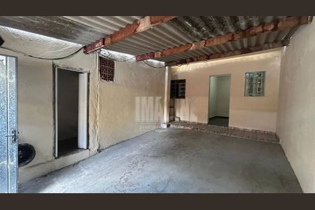 Casa à venda com 1 quarto, 200m² em Vila Esperança, São Paulo